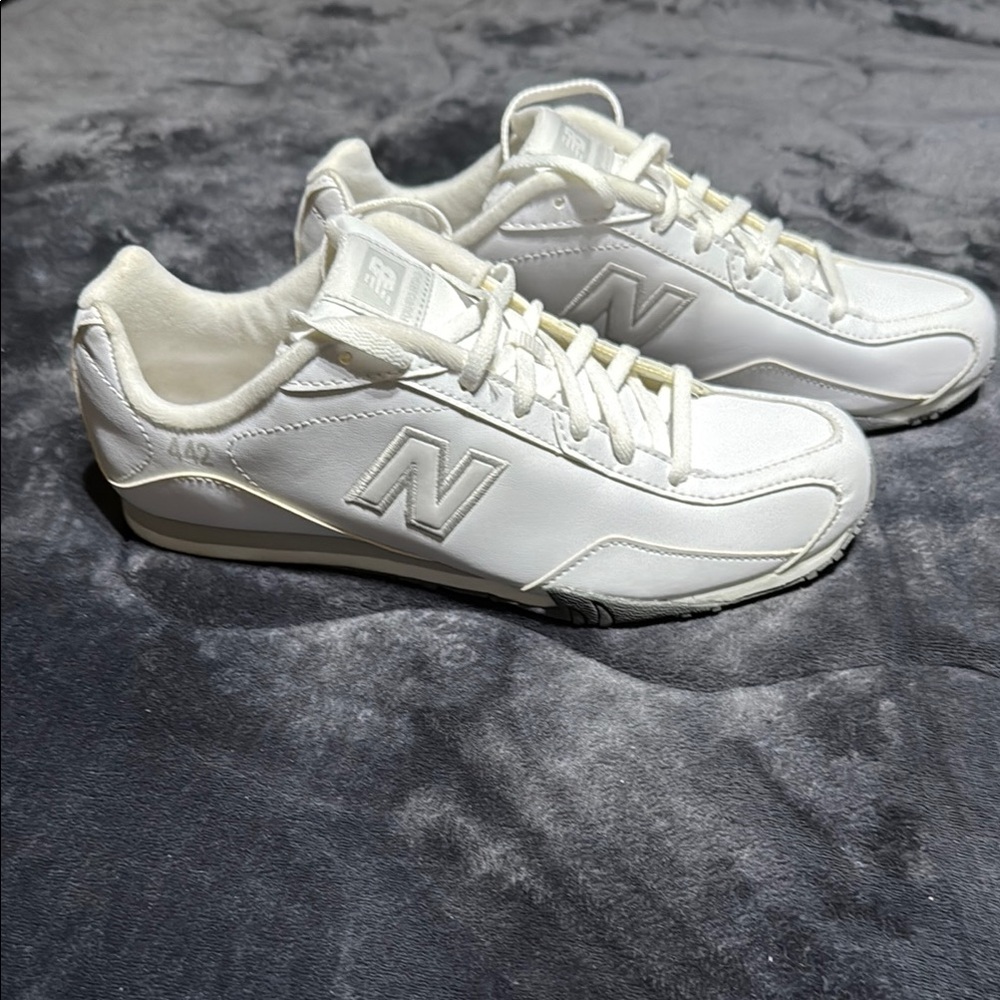New Balance Men's White Sneakers